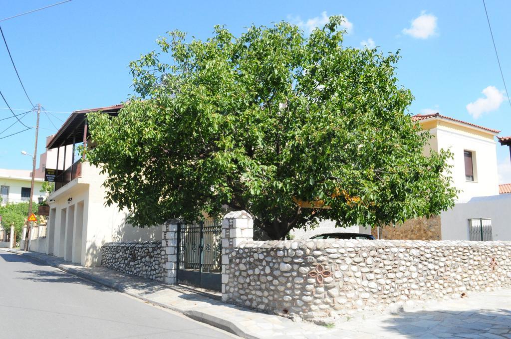 Christina Guest House Mystras Exteriér fotografie